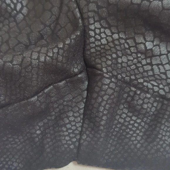 Torrid Pixie Skinny Studio Luxe Ponte High-Rise Pant, Color Black Size 1X - Picture 12 of 13